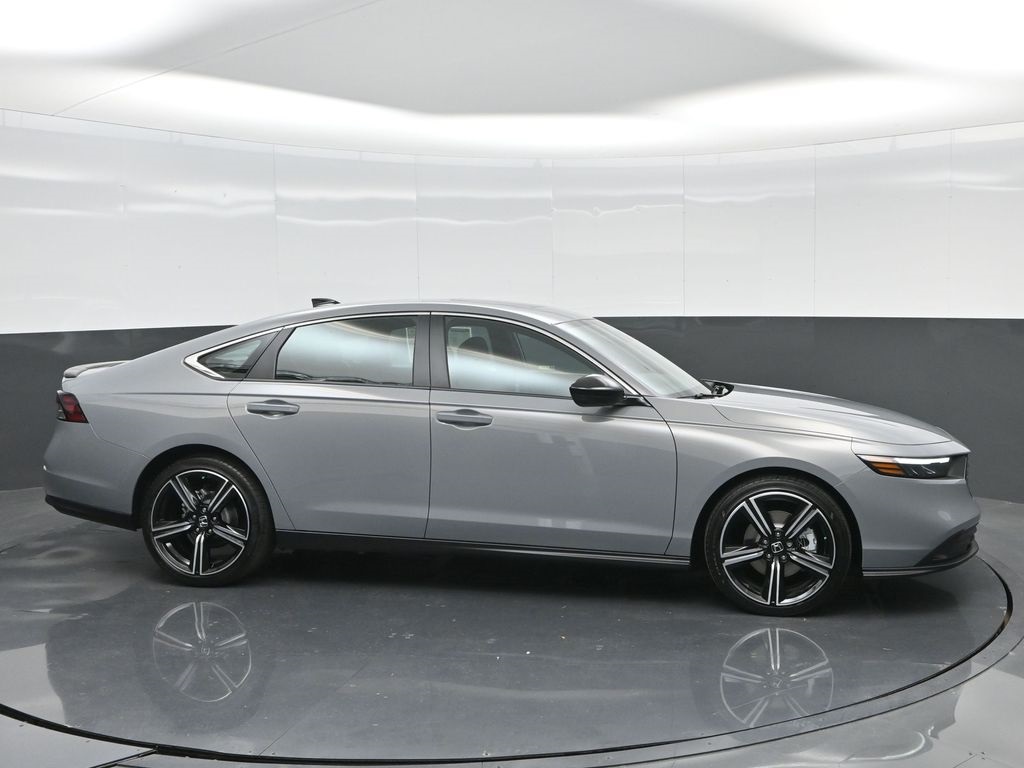 2025 Honda Accord Hybrid Sport photo 4