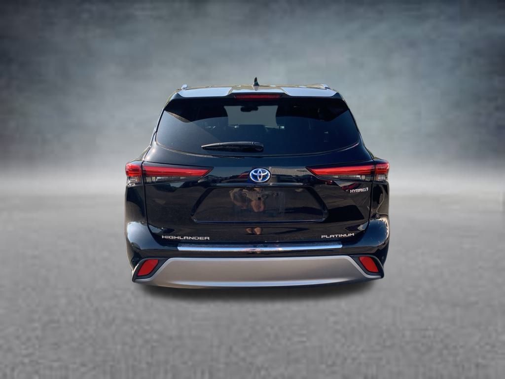 2021 Toyota Highlander Hybrid Platinum photo 4