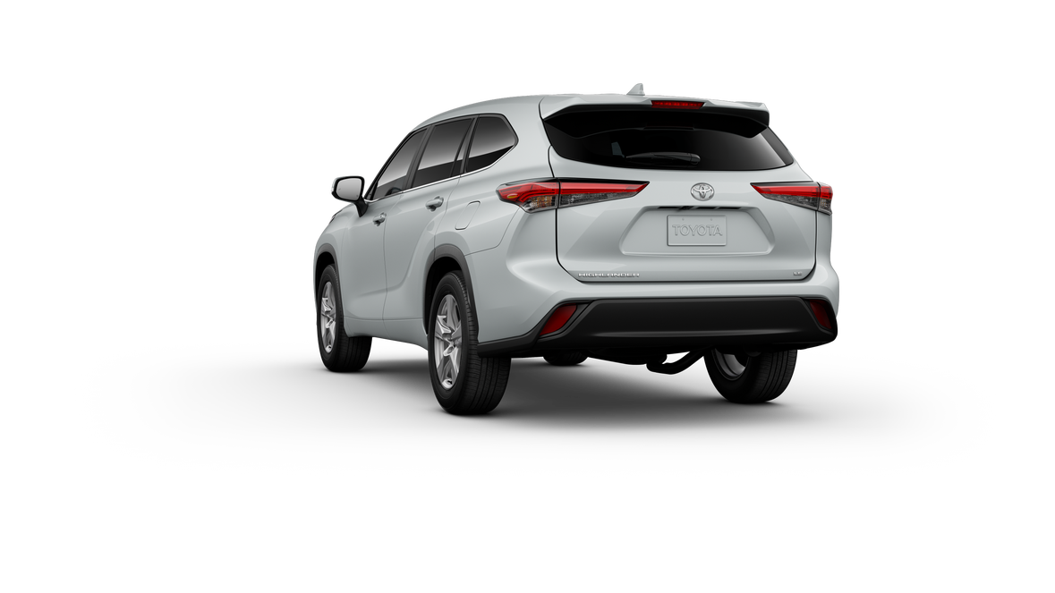 2025 Toyota Highlander LE photo 4