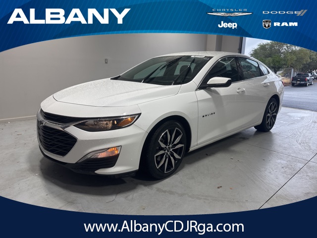 2022 Chevrolet Malibu RS's photo