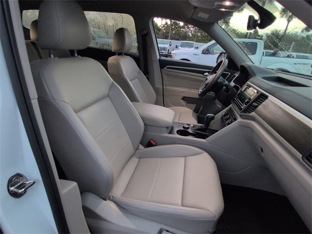 2022 Volkswagen Atlas SE photo 15