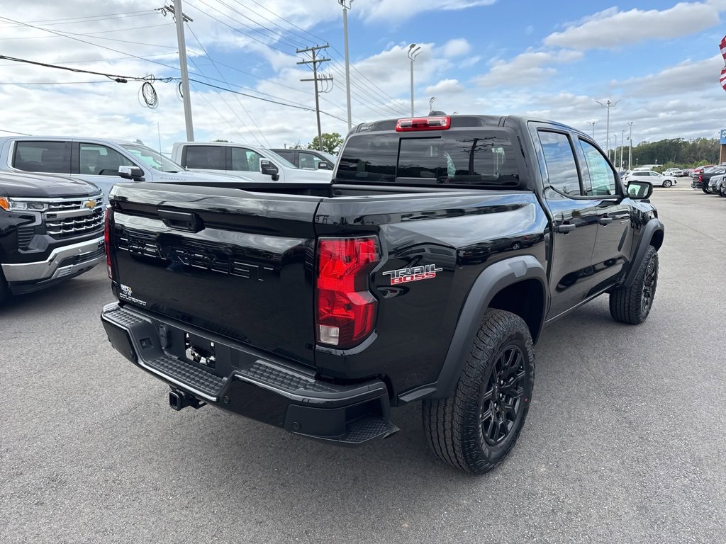 2026 Chevrolet Colorado Trail Boss photo 3