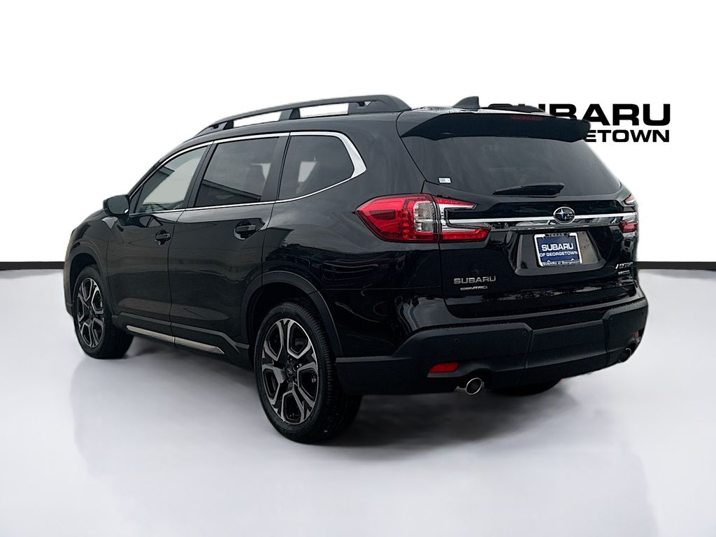 2025 Subaru Ascent Limited photo 4