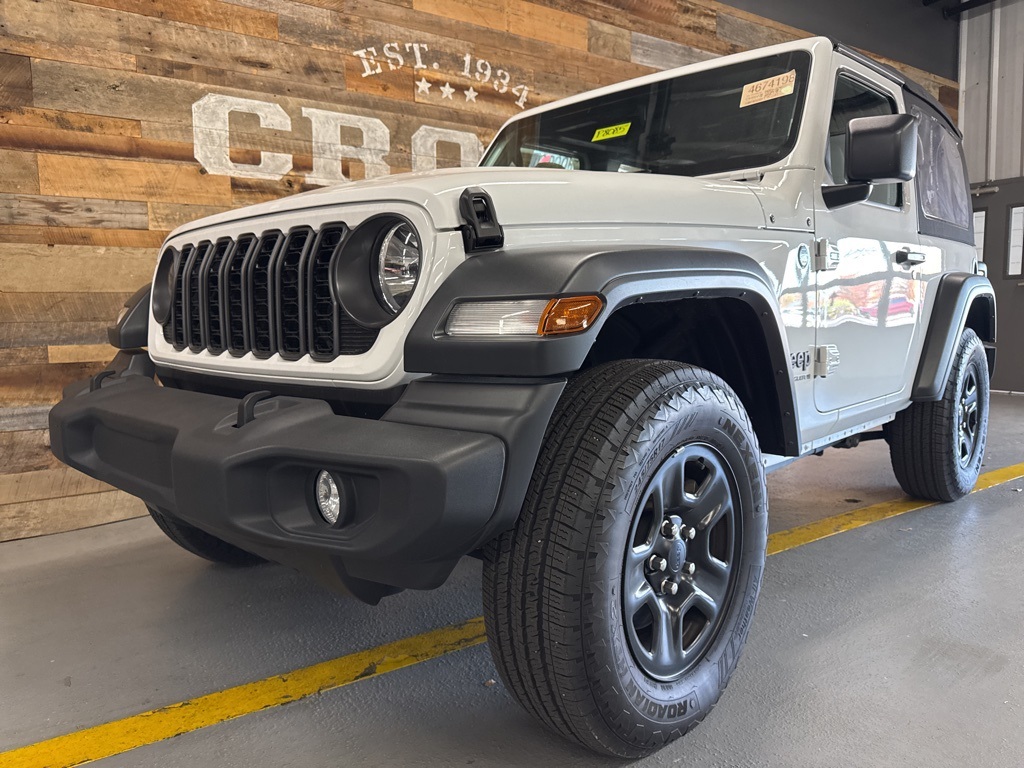 2024 Jeep Wrangler Sport photo 4