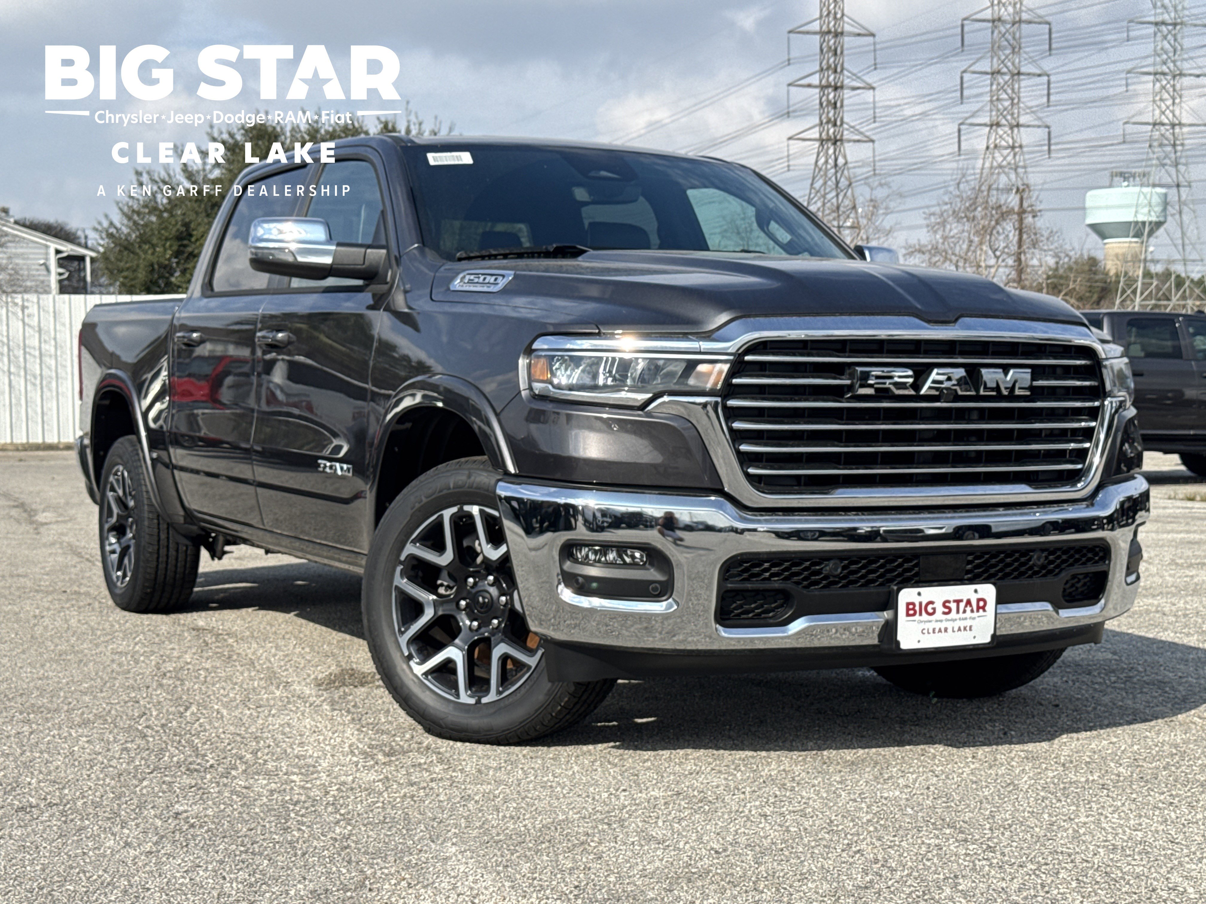 2026 RAM Ram 1500 Pickup Laramie's photo