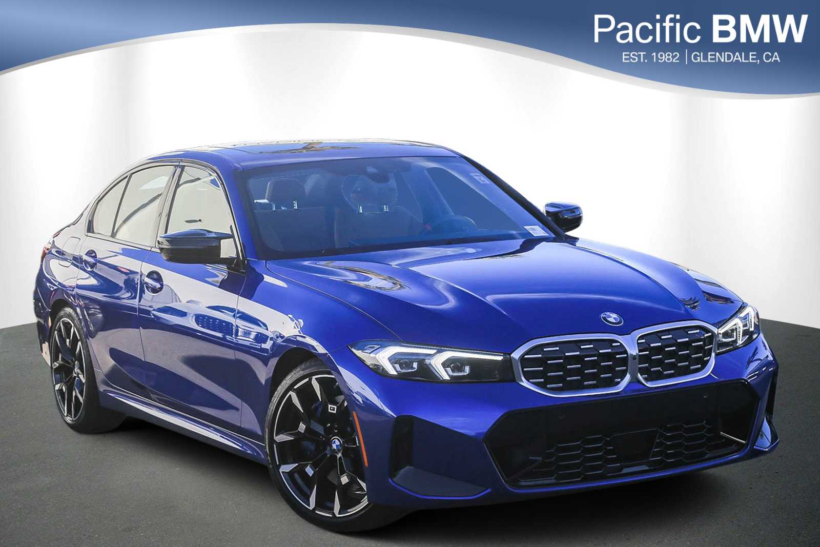 2025 BMW 3 Series M340i's photo