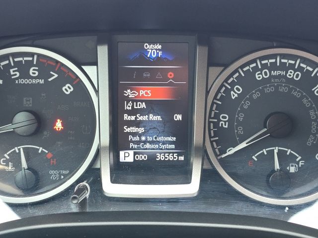 2023 Toyota Tacoma V6 photo 16