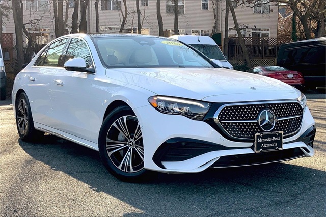 2025 Mercedes-Benz E-Class E350's photo