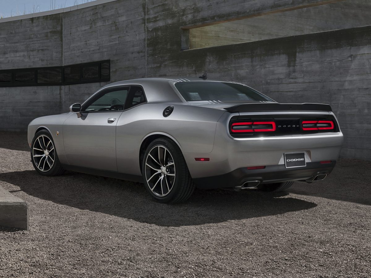 2016 Dodge Challenger Scat Pack's photo