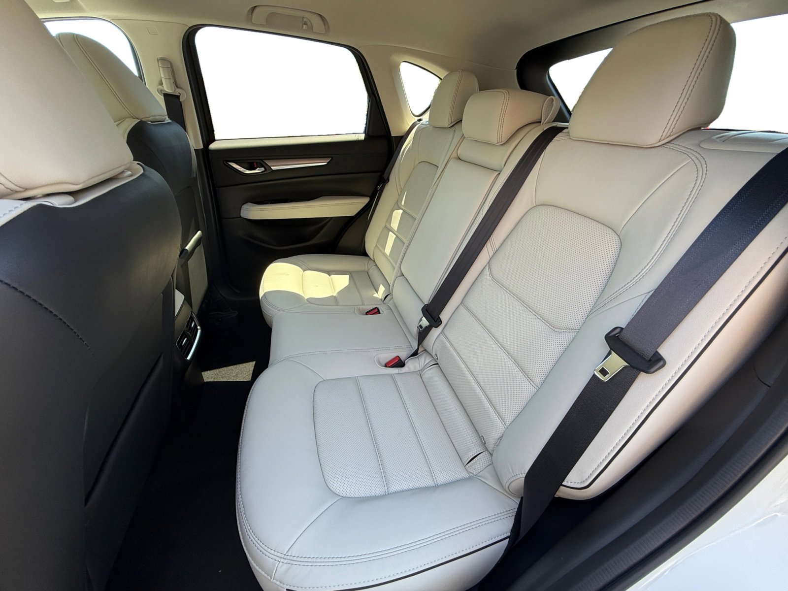 2025 Mazda CX-5 2.5 Premium Plus photo 16