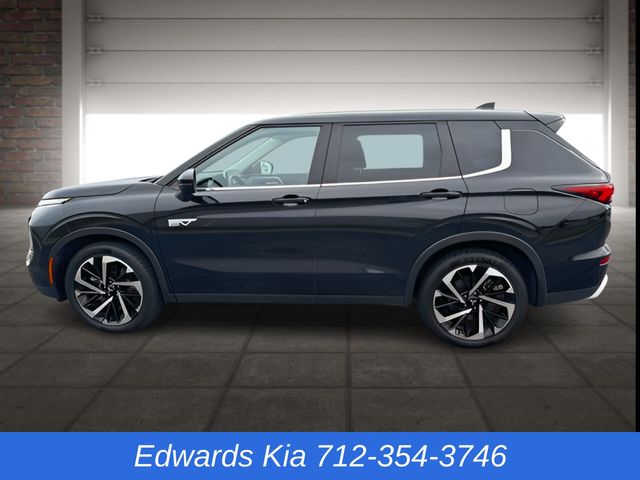 2023 Mitsubishi Outlander PHEV SE photo 6