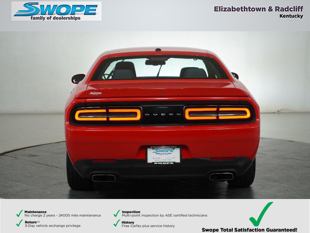 2018 Dodge Challenger R/T photo 4