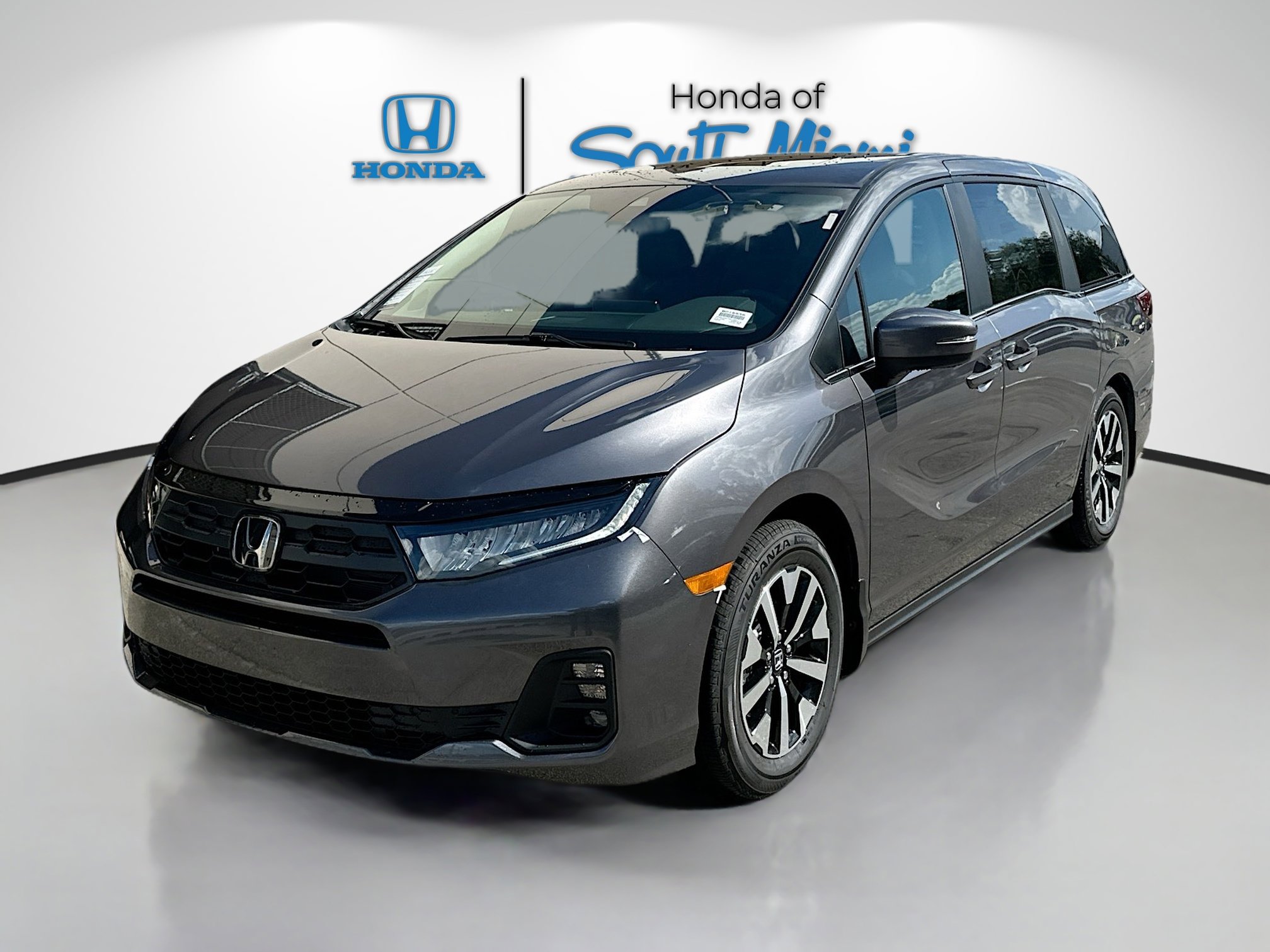 2026 Honda Odyssey EX-L photo 3