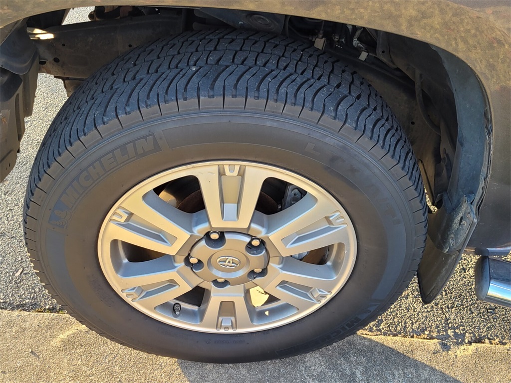 2014 Toyota Tundra 1794 Edition photo 4