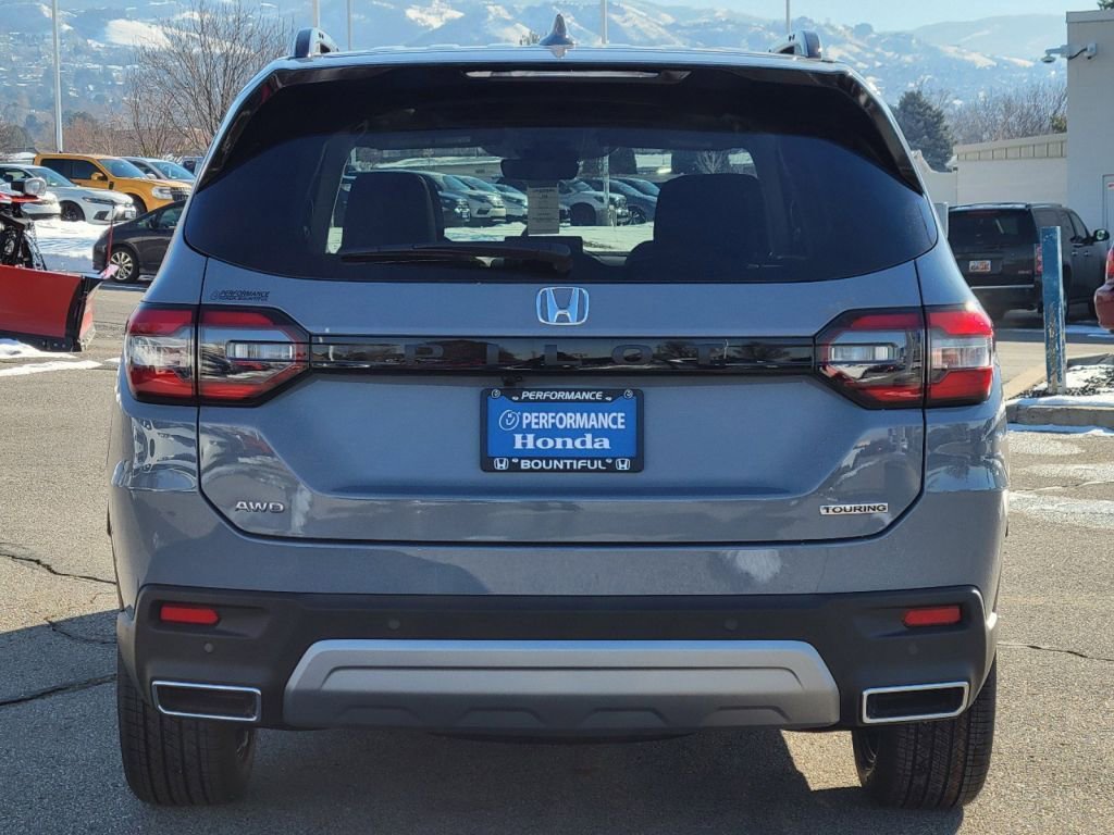 2025 Honda Pilot Touring photo 6