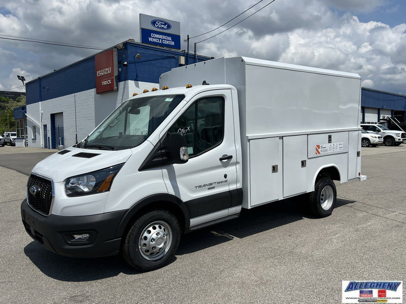 2025 Ford Transit Chassis Cab Base's photo