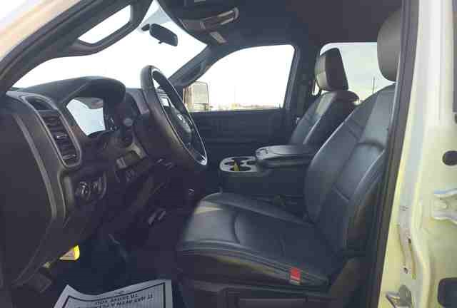 2024 Ram 2500 Tradesman photo 2