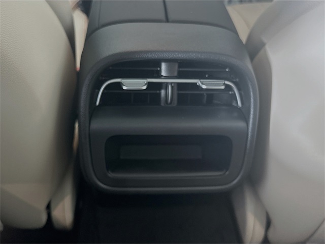 2026 Mercedes Benz E 350 photo 24