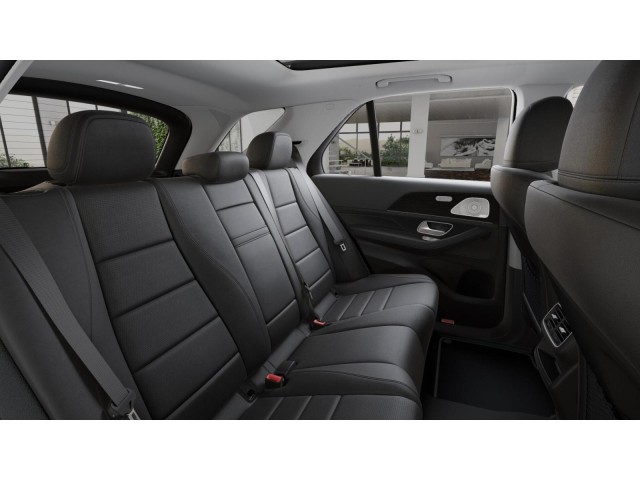 2026 Mercedes Benz GLE 350 4MATIC photo 4