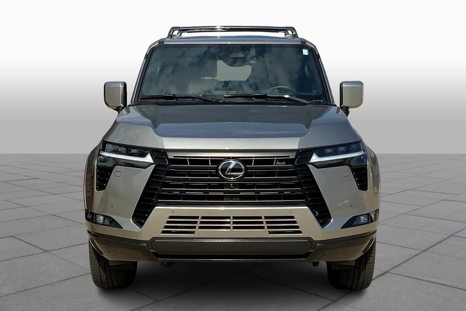 2024 Lexus GX 550 Luxury photo 3