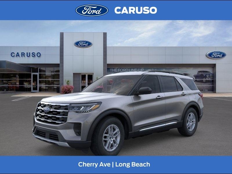2025 Ford Explorer Active's photo