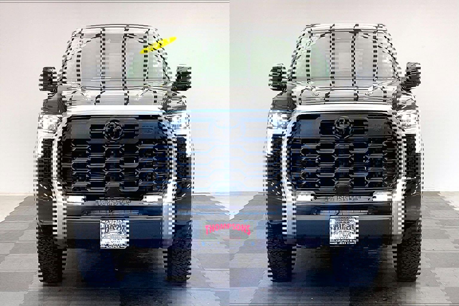 2023 Toyota Tundra Limited photo 2