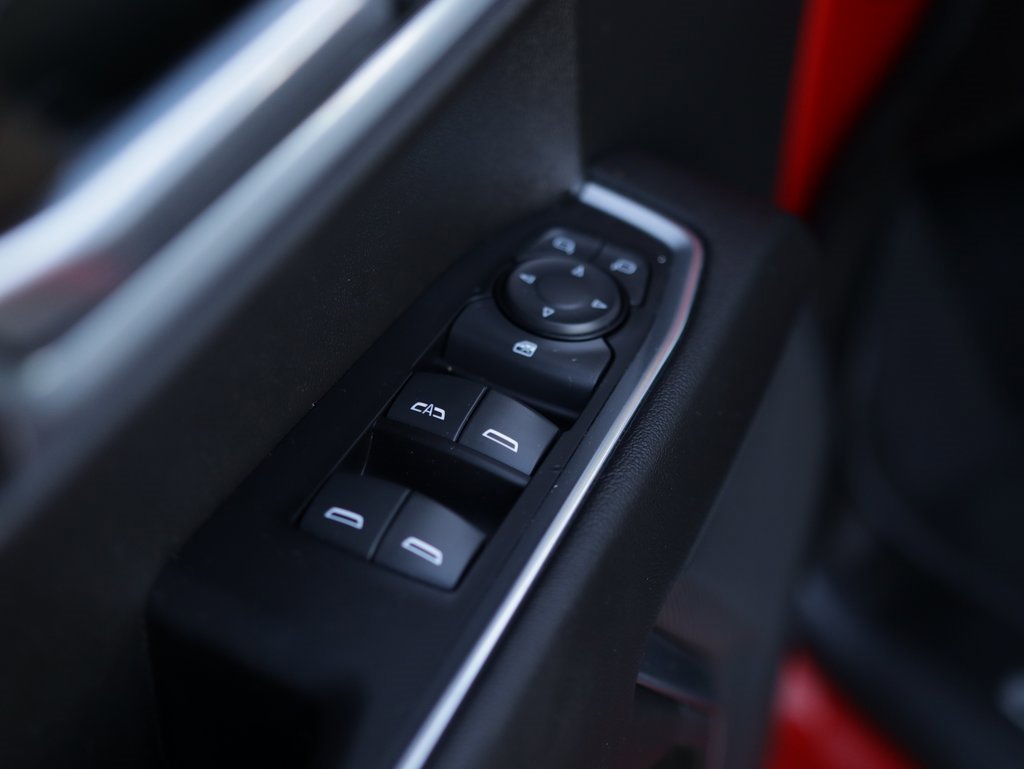 2022 Chevrolet Silverado LT photo 23