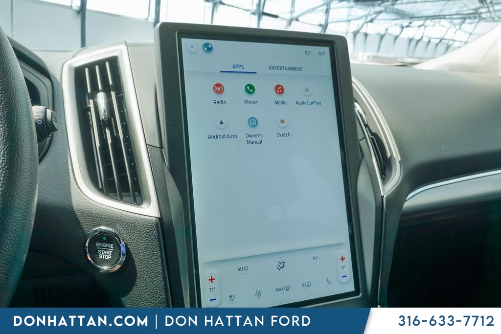 2022 Ford Edge SEL photo 7