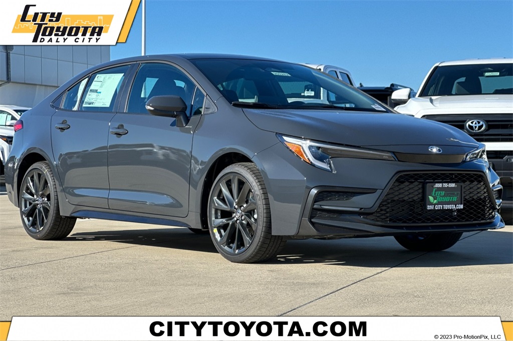 2026 Toyota Corolla SE's photo