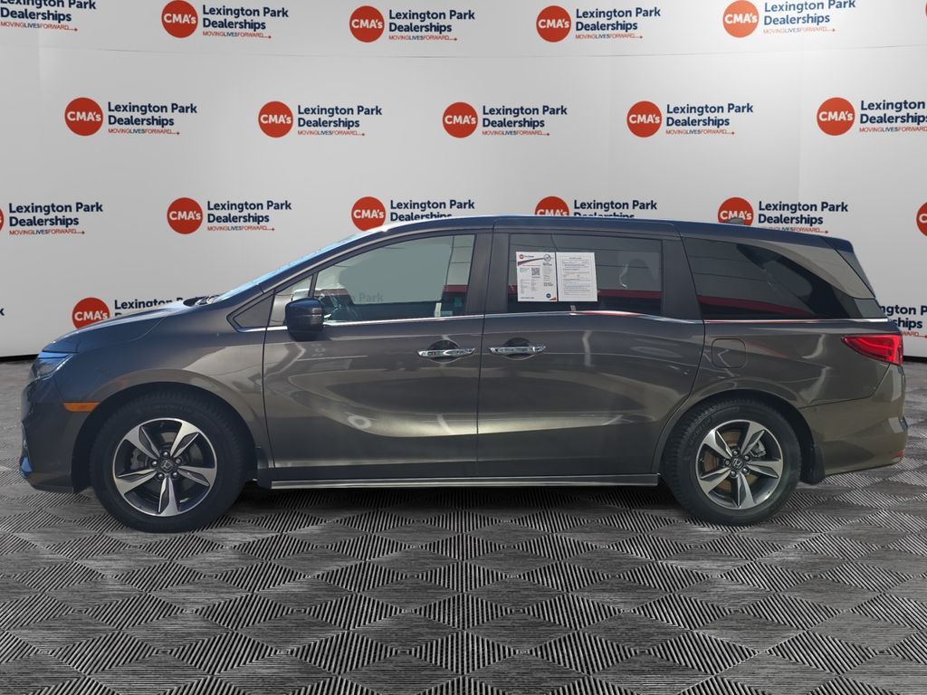 2019 Honda Odyssey Touring photo 4