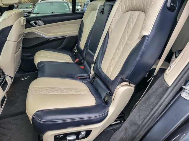 2019 BMW X7 - Image 11
