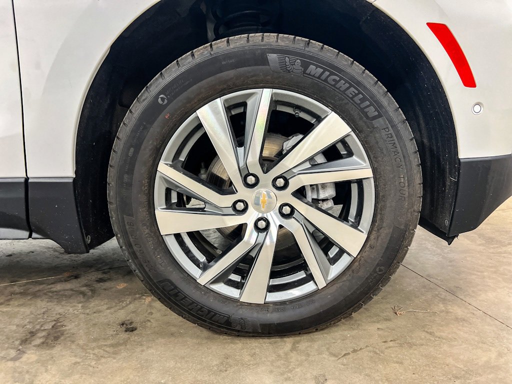 2023 Chevrolet Equinox Premier photo 17