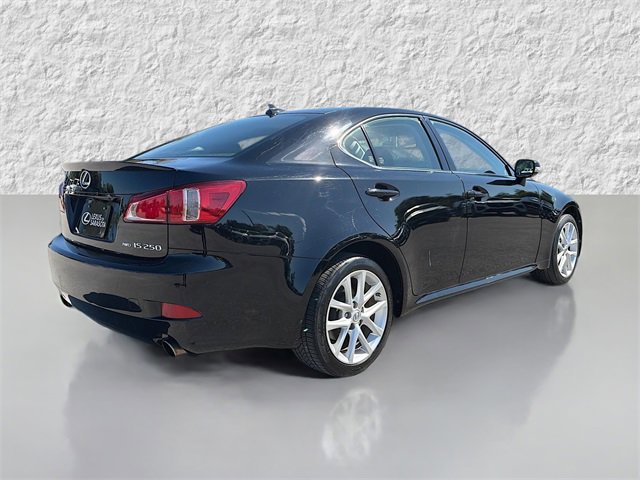 2011 Lexus IS 250 photo 3