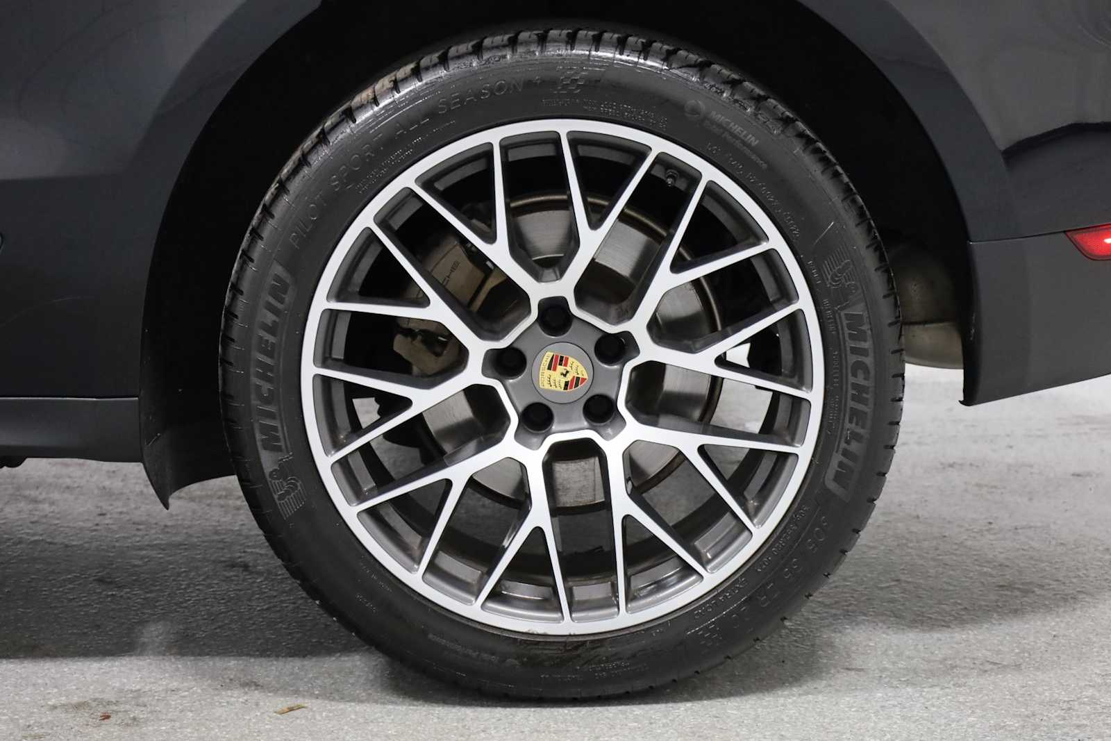 2018 Porsche Macan S photo 33