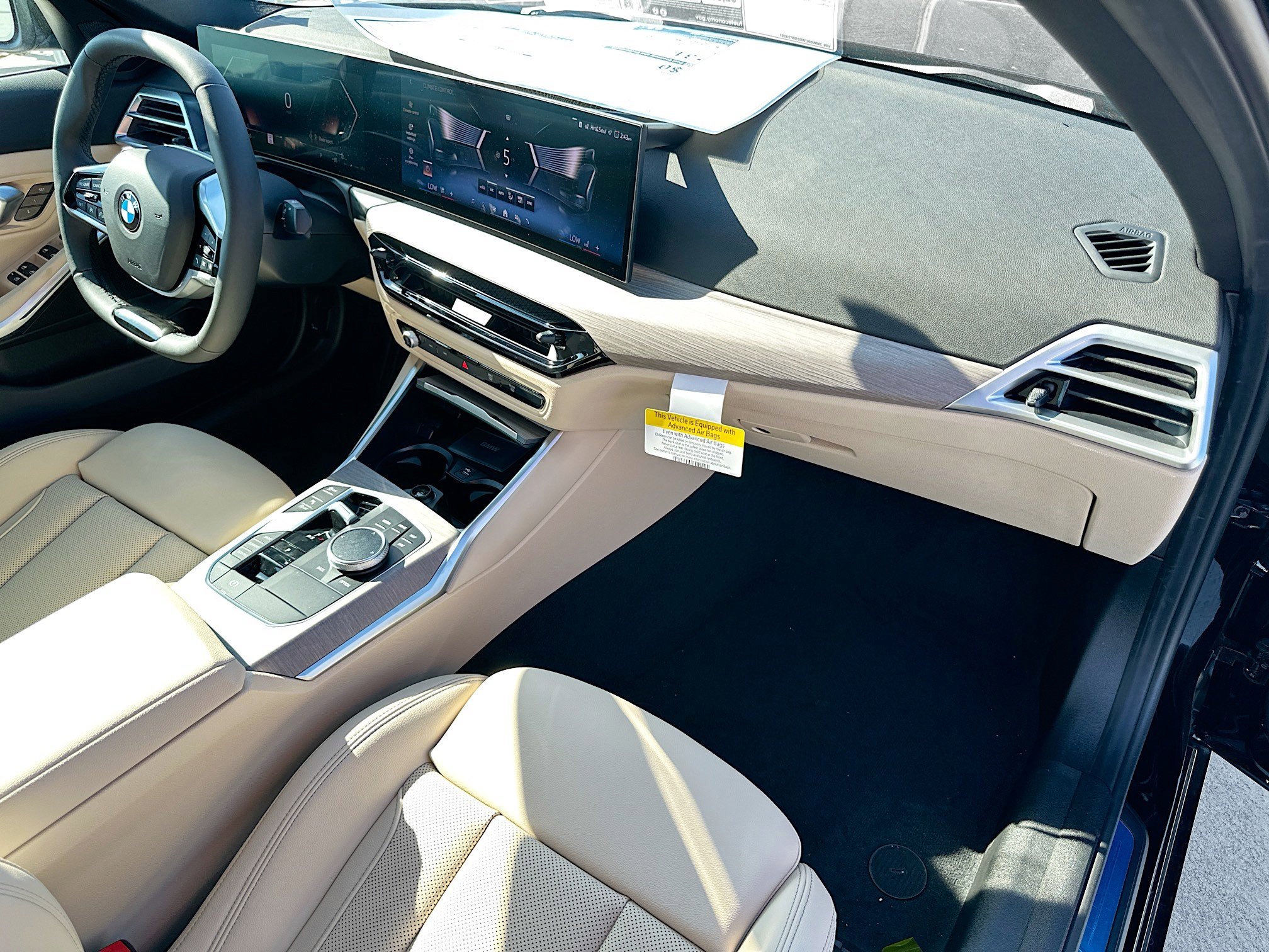 2025 Bmw 330i photo 29