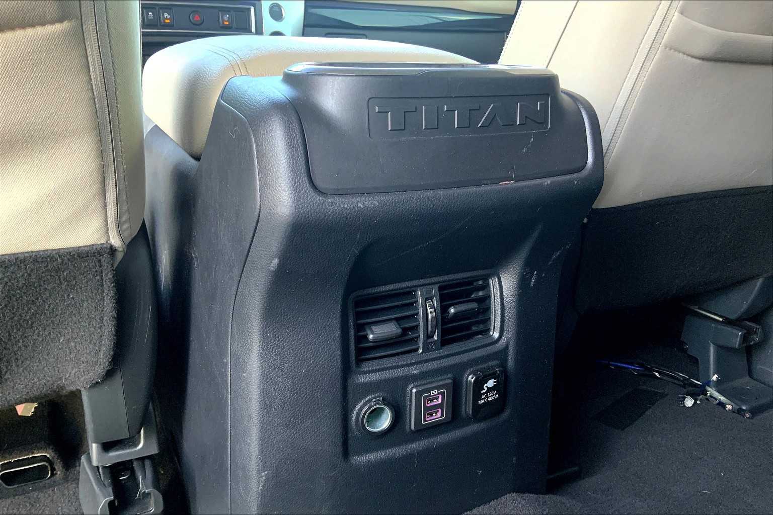 2020 Nissan Titan SV photo 27