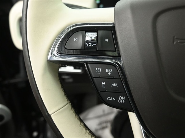 2022 LINCOLN NAUTILUS - Image 17