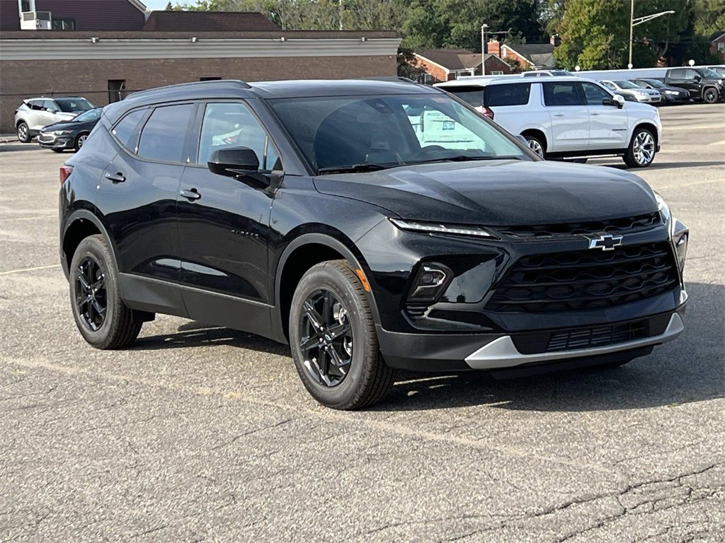 2025 Chevrolet Blazer 2LT photo 6
