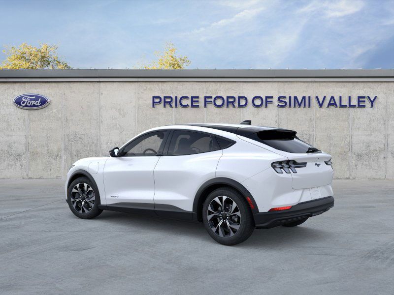 2025 Ford Mustang Mach-E Select photo 4