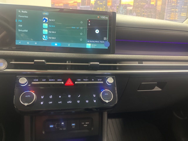 2025 Hyundai Tucson Limited photo 16