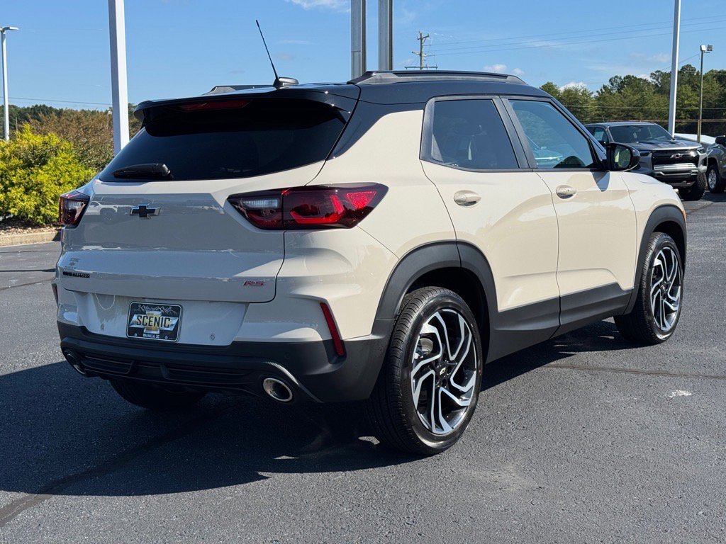 2026 Chevrolet Trailblazer RS photo 3