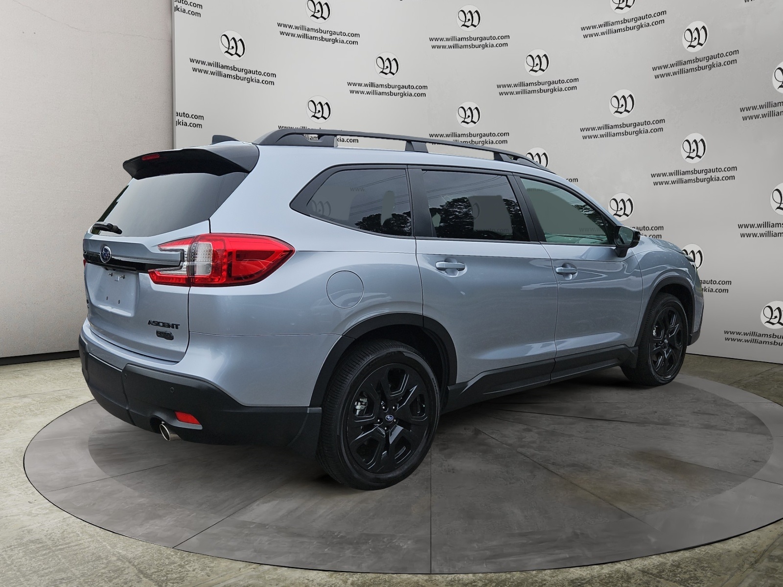 2024 Subaru Ascent Onyx Edition photo 4