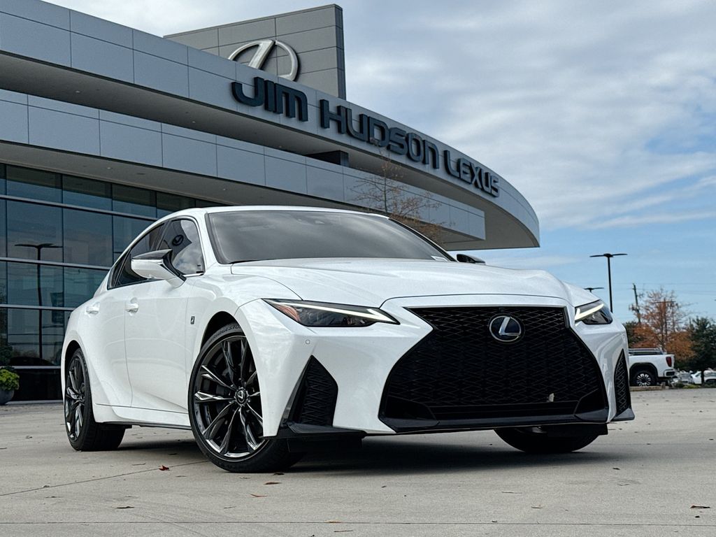 2023 Lexus IS 350 F SPORT photo 2