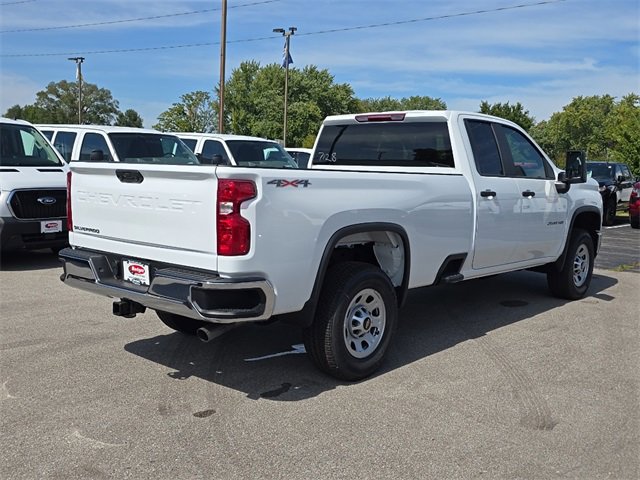 2026 Chevrolet Silverado 2500HD photo 4