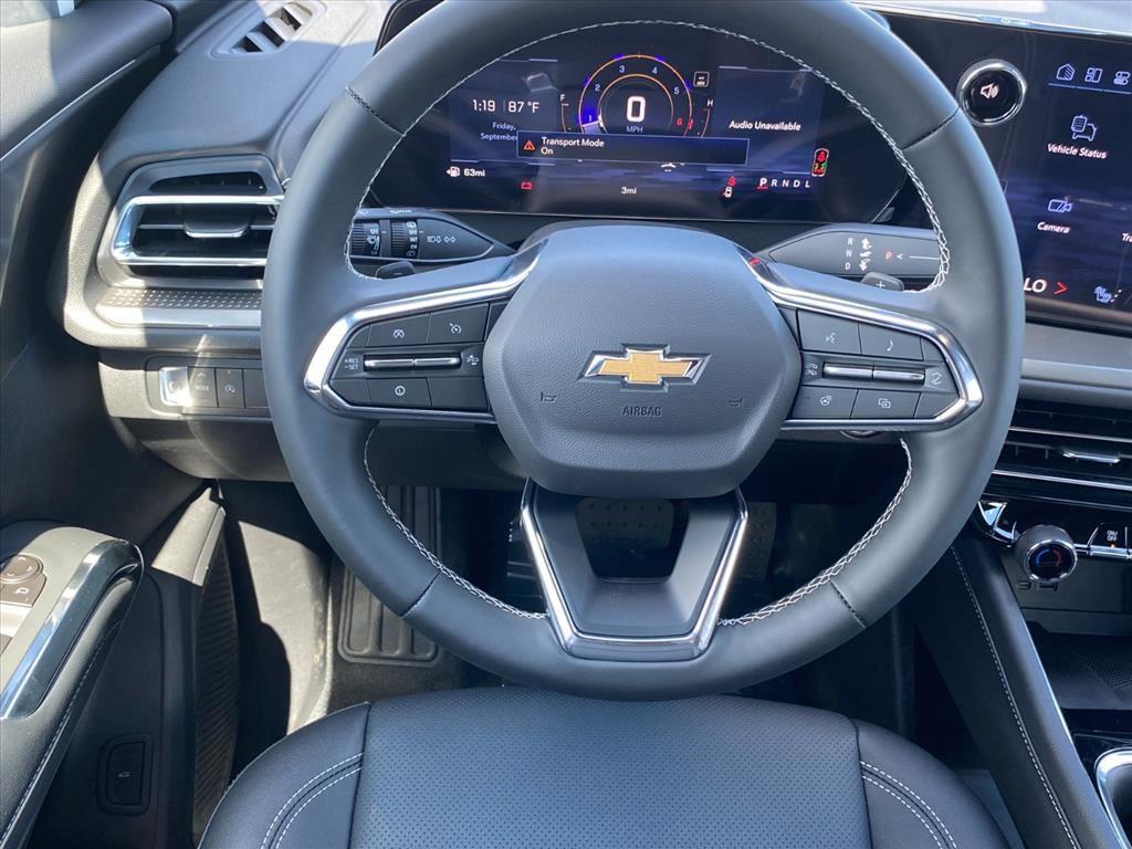 2026 Chevrolet Traverse photo 4