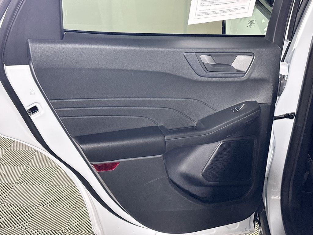 2023 Ford Escape Hybrid Active photo 18