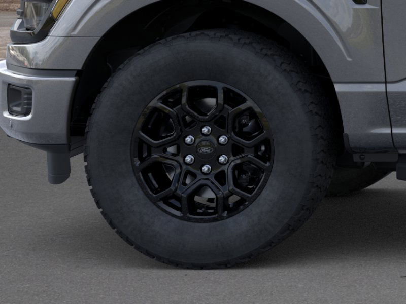 2025 Ford F-150 XLT photo 19