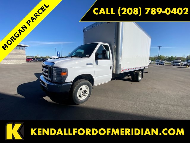 2025 Ford E-Series Cutaway Base's photo