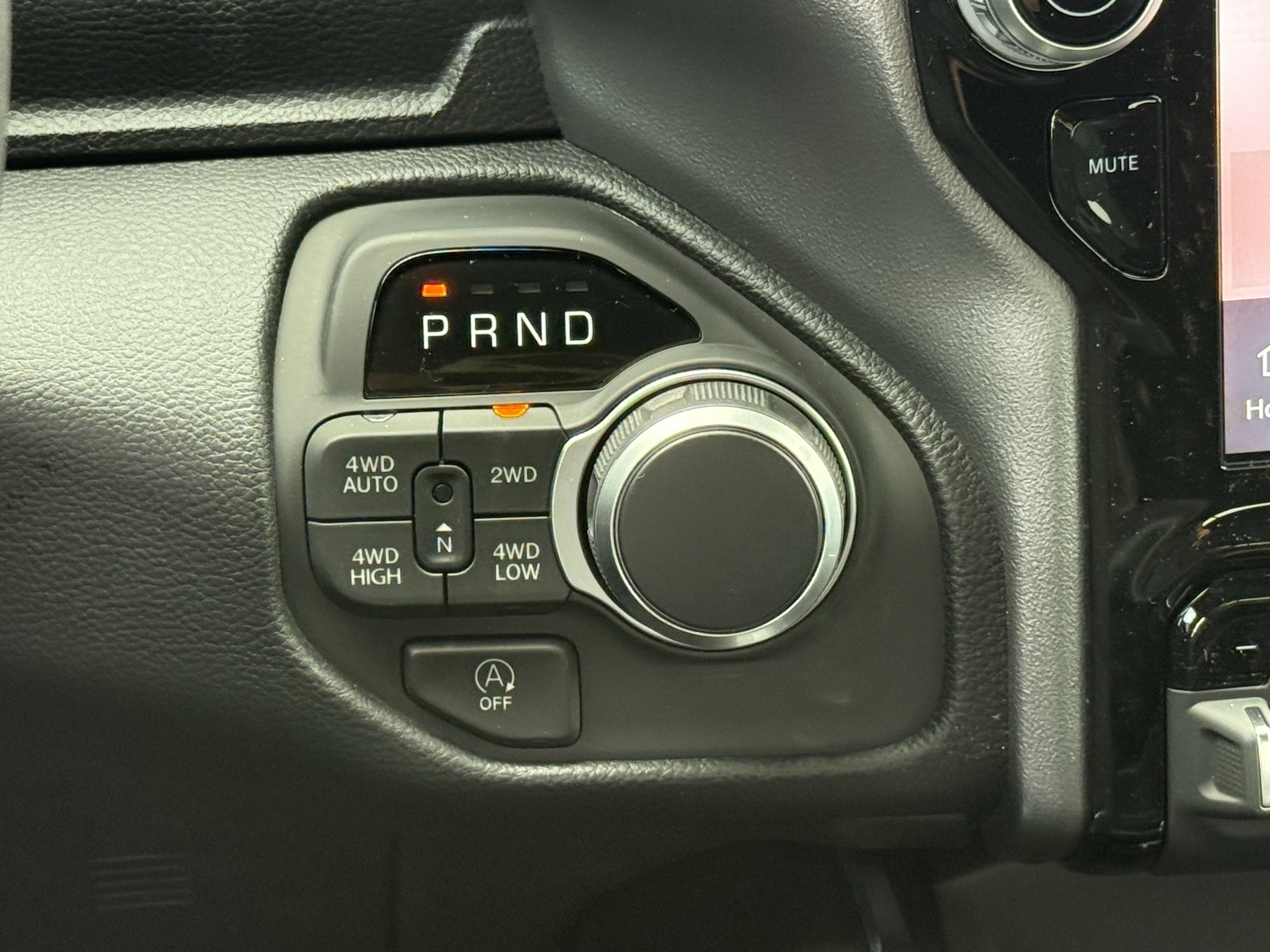 2025 Ram 1500 Big Horn Lone Star photo 7