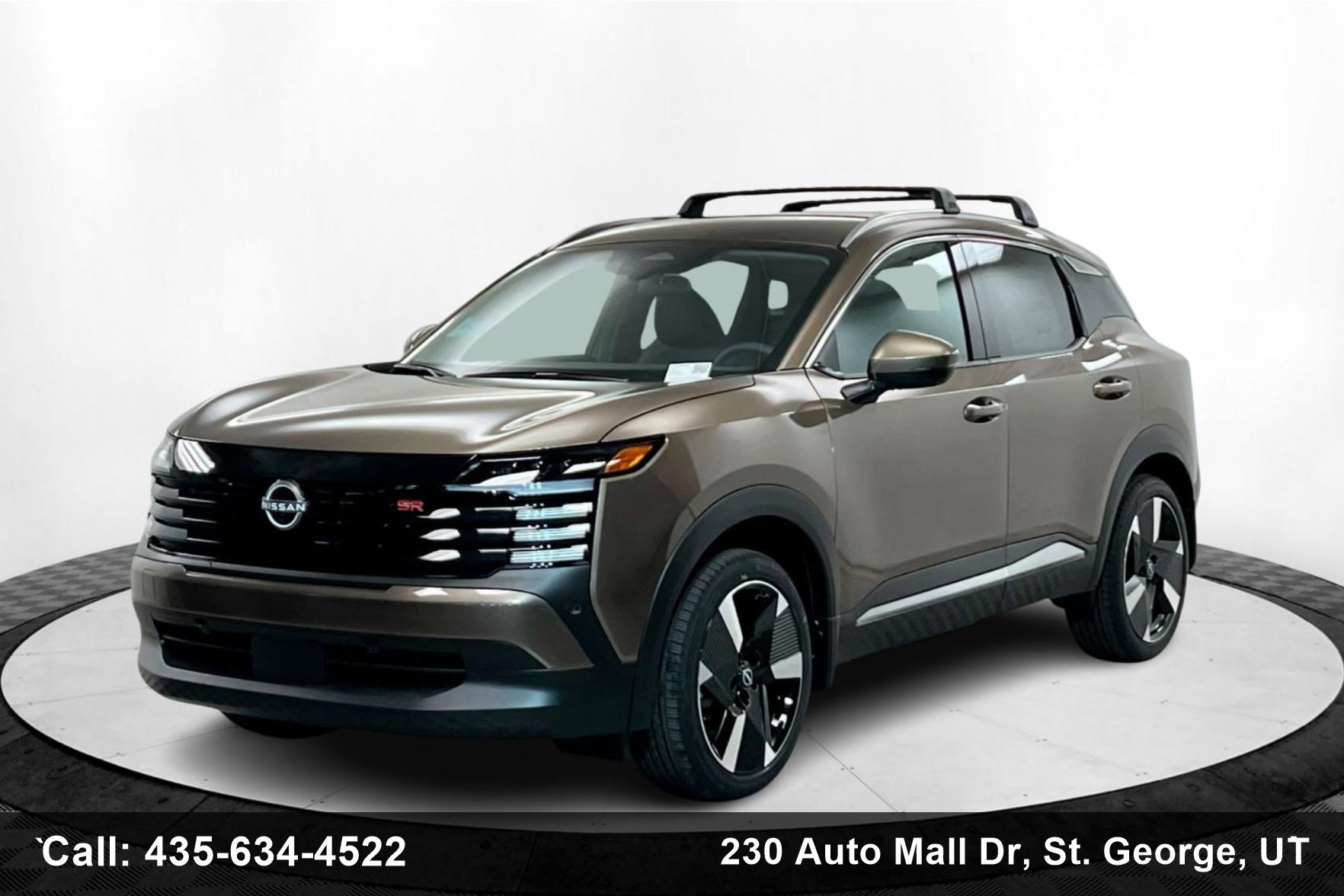 2025 Nissan Kicks SR AWD's photo